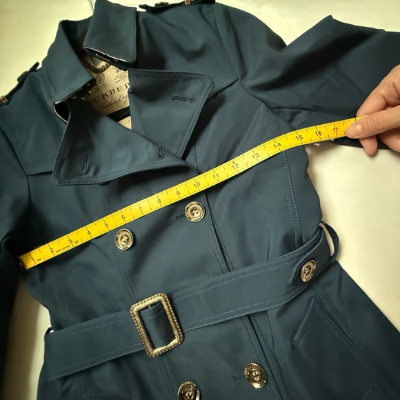 Burberry Women's Classic Blue Trench Coat - Picture 5 of 12